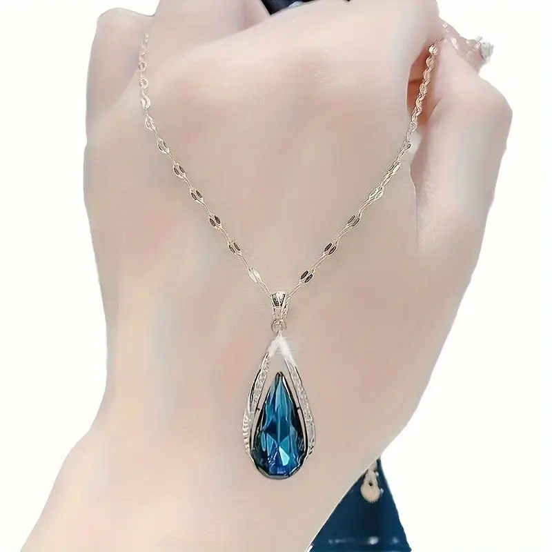 1pc Exquisite And Stylish Faux Crystal Pendant Necklace, Perfect As A Gift For Birthdays Or Any Special Occasion